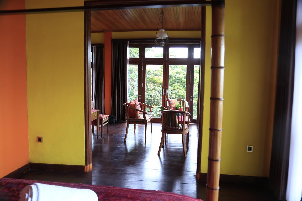 Villa Ma'Rasai Ternate Exterior photo