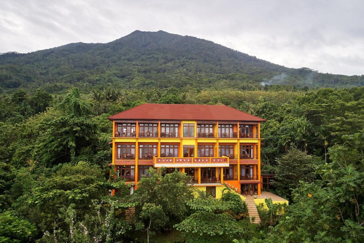 Villa Ma'Rasai Ternate Exterior photo